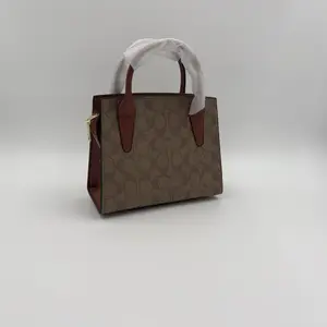 Coach Andrea Carryall - image 517