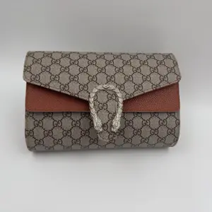 Gucci Dionysus Small GG Supreme Shoulder Bag - image 282