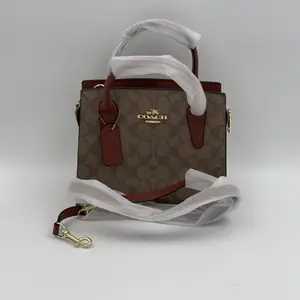 Coach Andrea Carryall - image 515