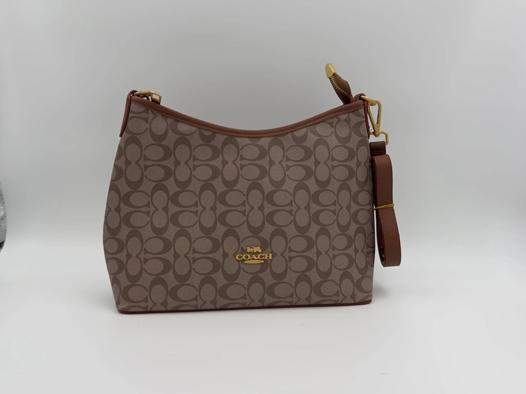 Laurel Shoulder Bag In Signature Canvas