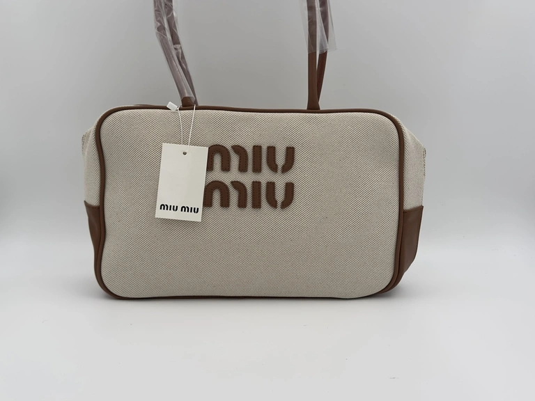 Beau canvas and leather bag